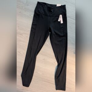NWT Victoria Secret Essential Leggings Sport Size S